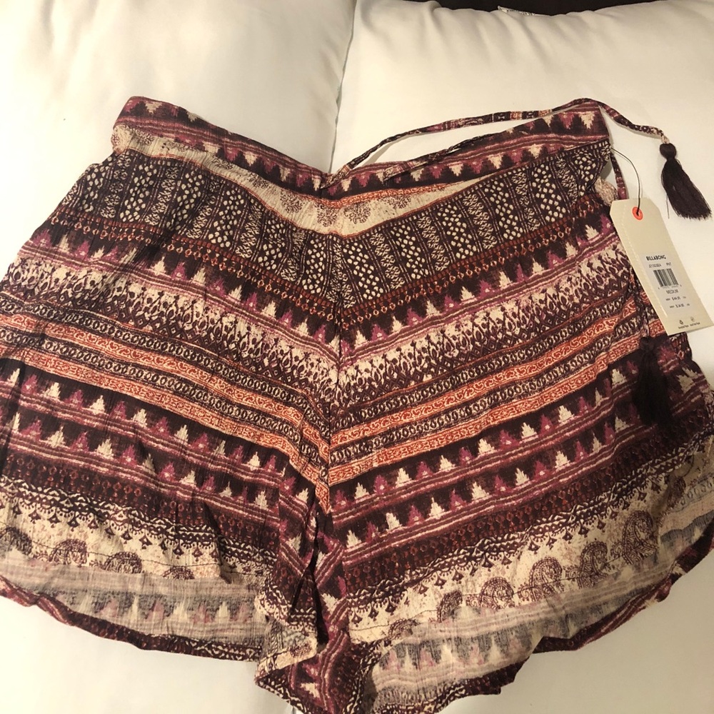 Billabong soft shorts